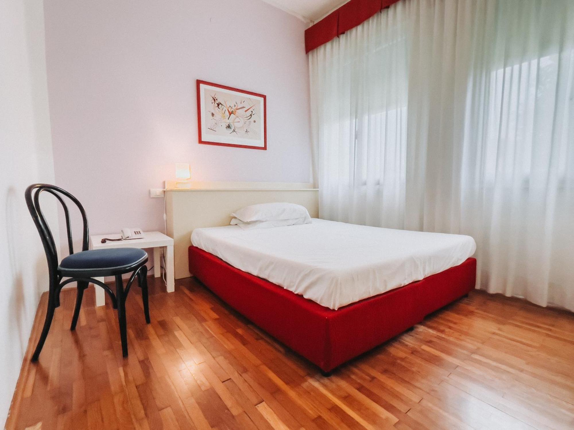 Hotel All'Oasi 파에세 외부 사진